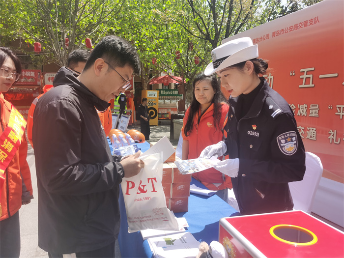 青岛公安全力保障假期道路安全畅通有序